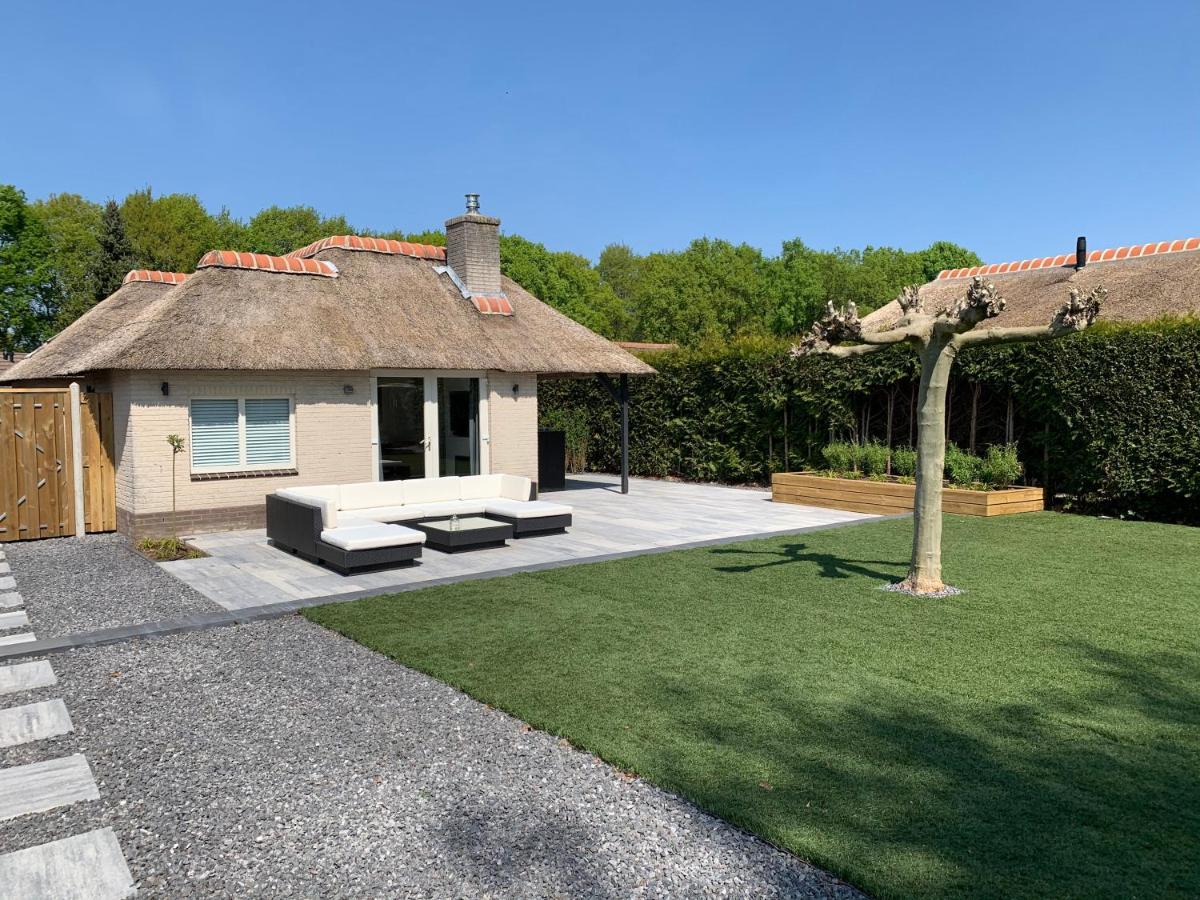 Liv Residence Holiday Home With Sauna & Fireplace Ermelo Exteriör bild