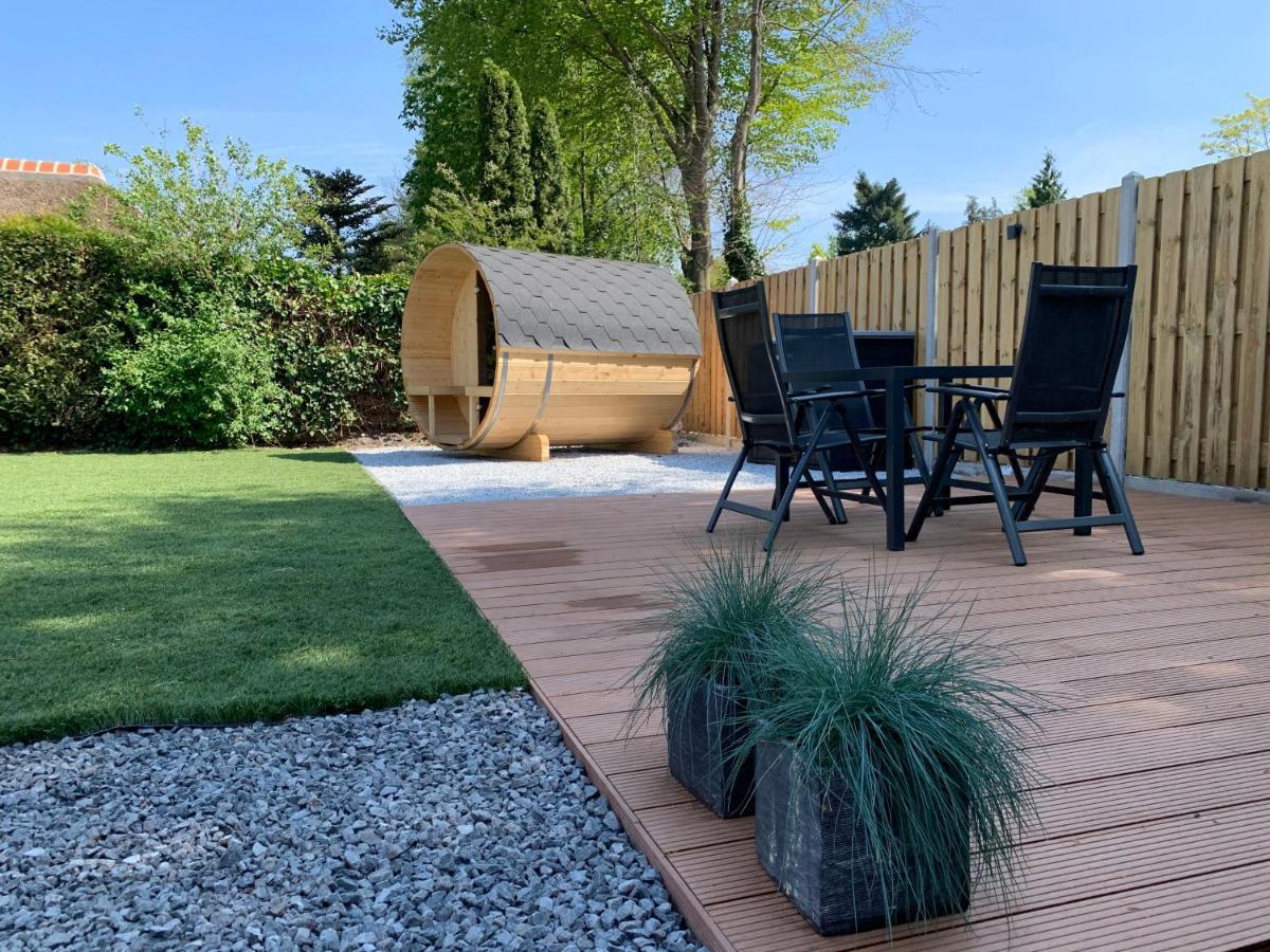 Liv Residence Holiday Home With Sauna & Fireplace Ermelo Exteriör bild