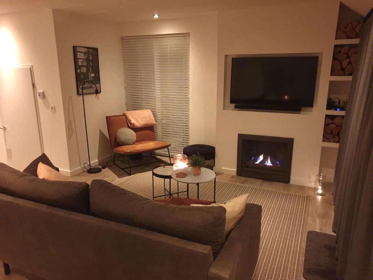 Liv Residence Holiday Home With Sauna & Fireplace Ermelo Exteriör bild
