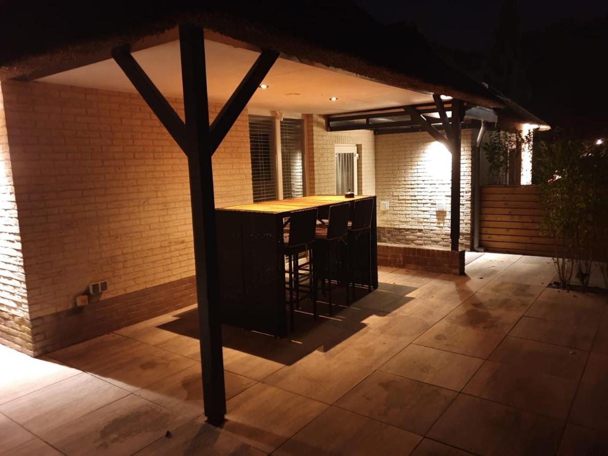 Liv Residence Holiday Home With Sauna & Fireplace Ermelo Exteriör bild